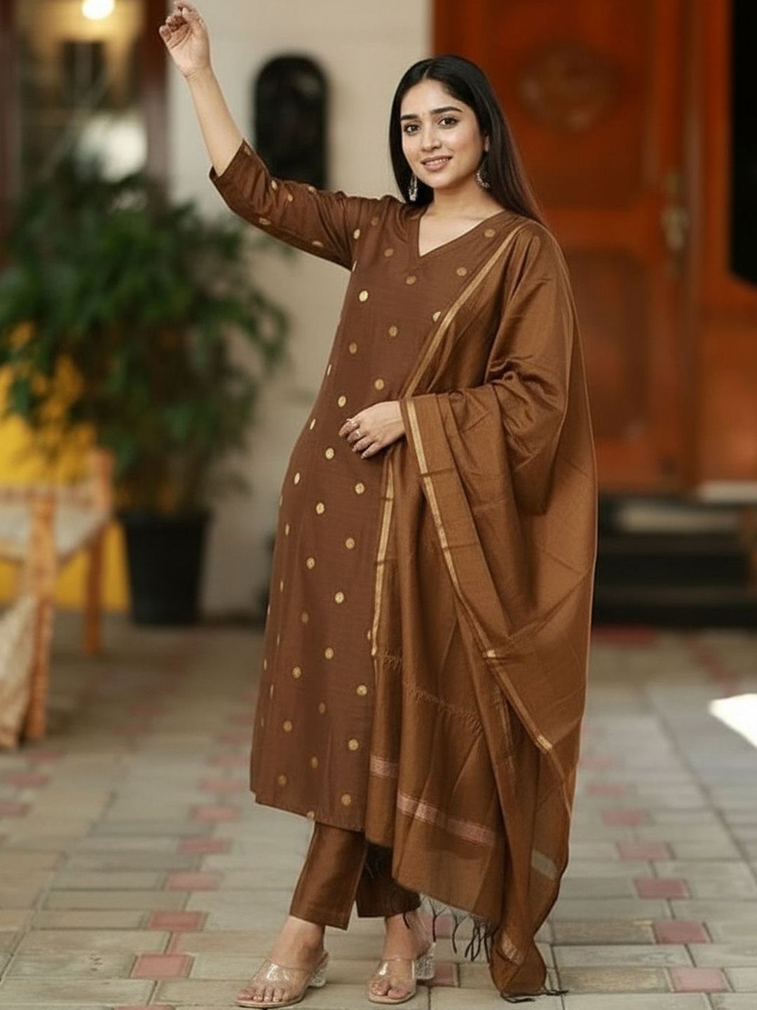 Dhiyona KL Women Regular Kurta with Trousers & With Dupatta