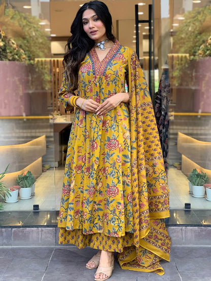 Dhiyona KL Floral Printed V Neck Mirror Work Anarkali Kurta With Trousers & Dupatta