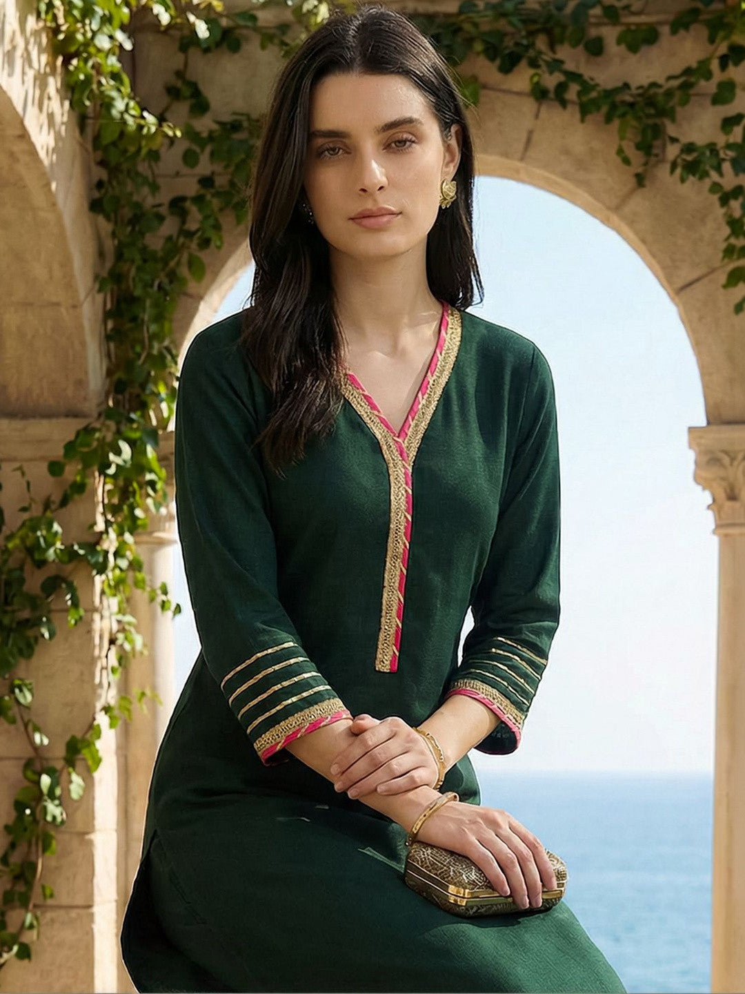 Women Regular Thread Work Liva Kurta with Trousers