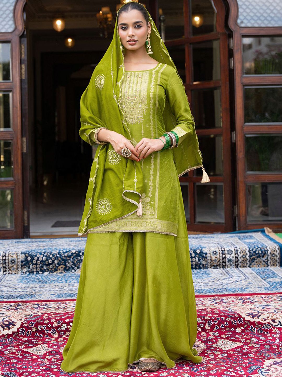 Dhiyona CH Ethnic Motifs Embroidered Thread Work Straight Kurta With Palazzos & Dupatta