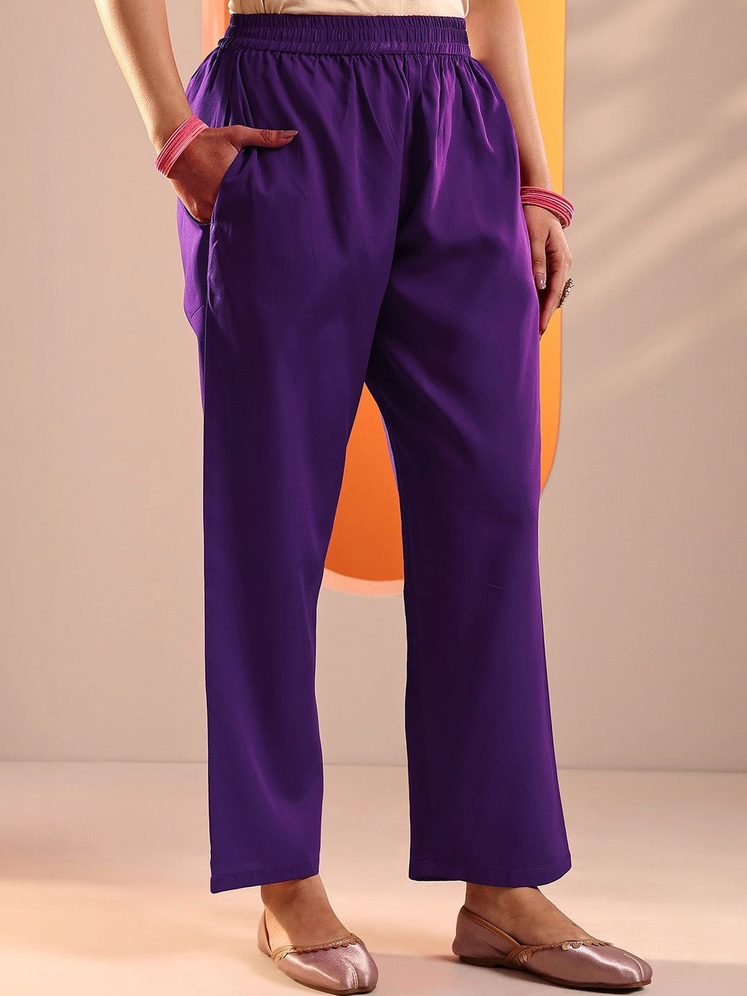 Women Ethnic Motifs Printed Regular Kurta with Trousers & With Dupatta