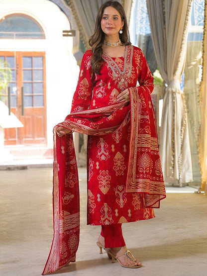 Dhiyona KL Women Ethnic Motifs Printed Regular Thread Work Kurta with Trousers & With Dupatta