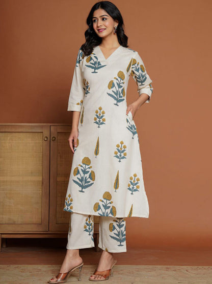 Women Floral Printed Regular Pure Cotton Kurta with Palazzos