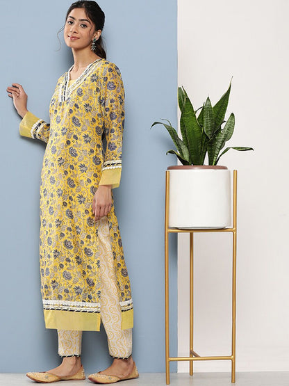 Dhiyona KL Floral Printed Regular Gotta Patti Kurta With Trousers & Dupatta