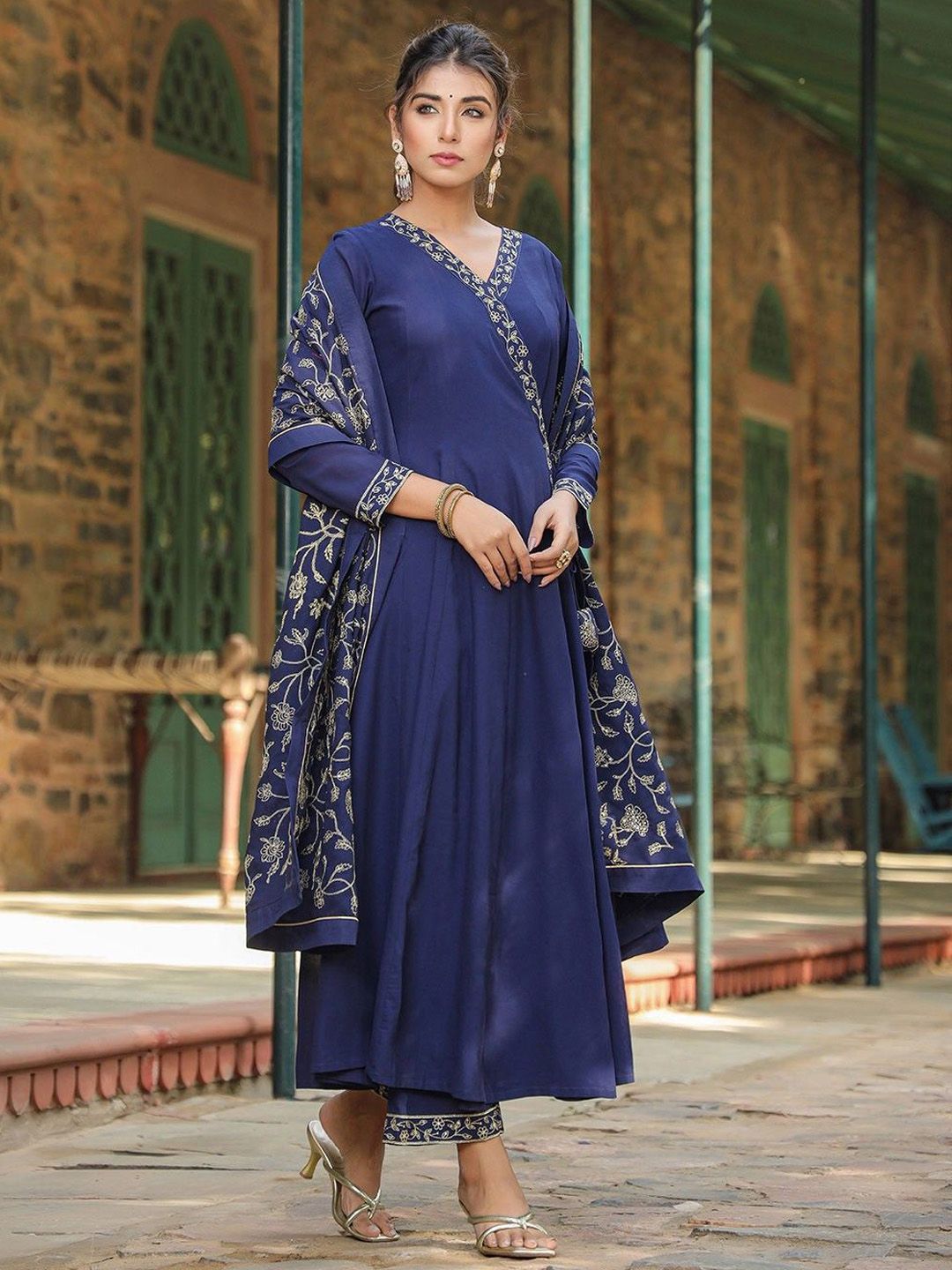 Dhiyona KL Angrakha Kurta with Trousers & Dupatta