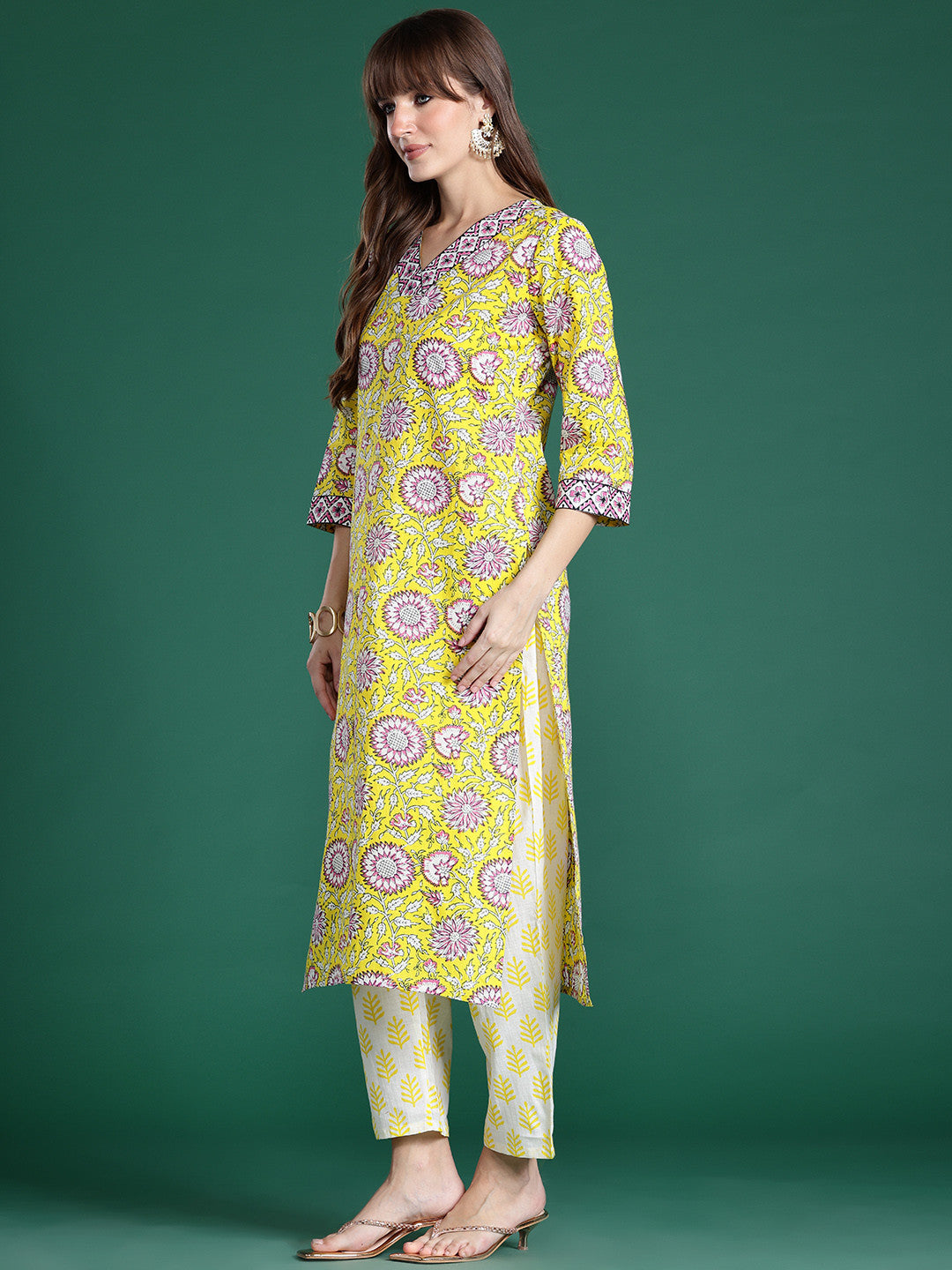 Floral Printed Pure Cotton Kurta with Trousers & Dupatta