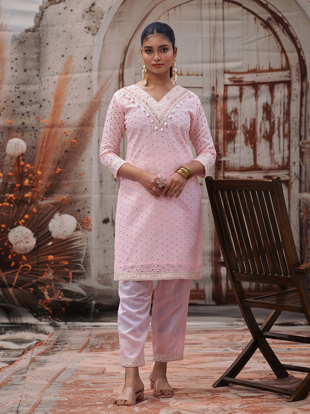 Dhiyona CH Women Solid Yoke Design Cotton Kurta with Trousers
