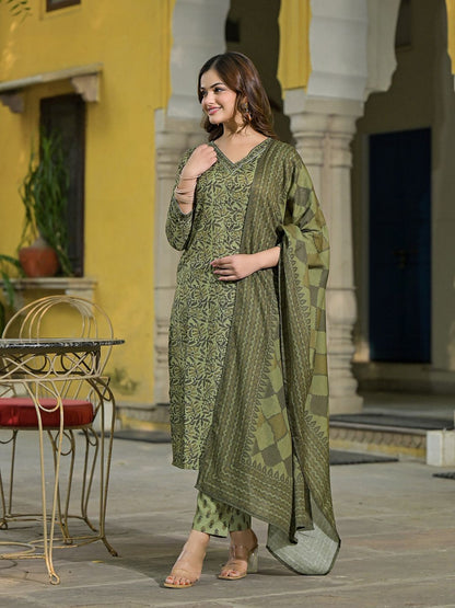 Dhiyona KL Floral Printed V-Neck Gotta Patti Straight Kurta With Trousers & Dupatta