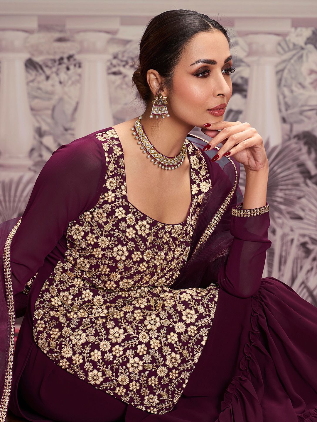 Dhiyona IN Floral Embroidered Square Neck Long Sleeve Sequinned Kurta Set With Dupatta