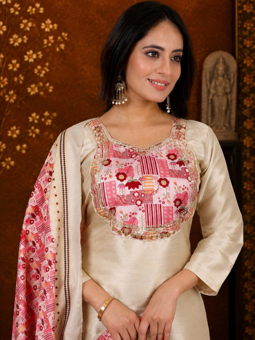 Women Ethnic Motifs Embroidered Regular Thread Work Kurta with Trousers & With Dupatta