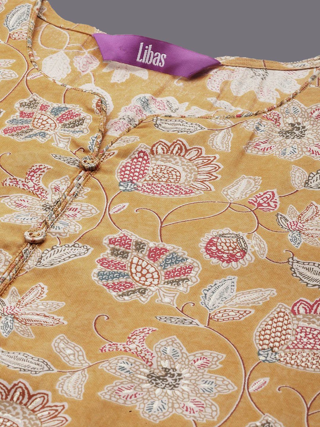 Women Floral Printed Regular Kurta Sets