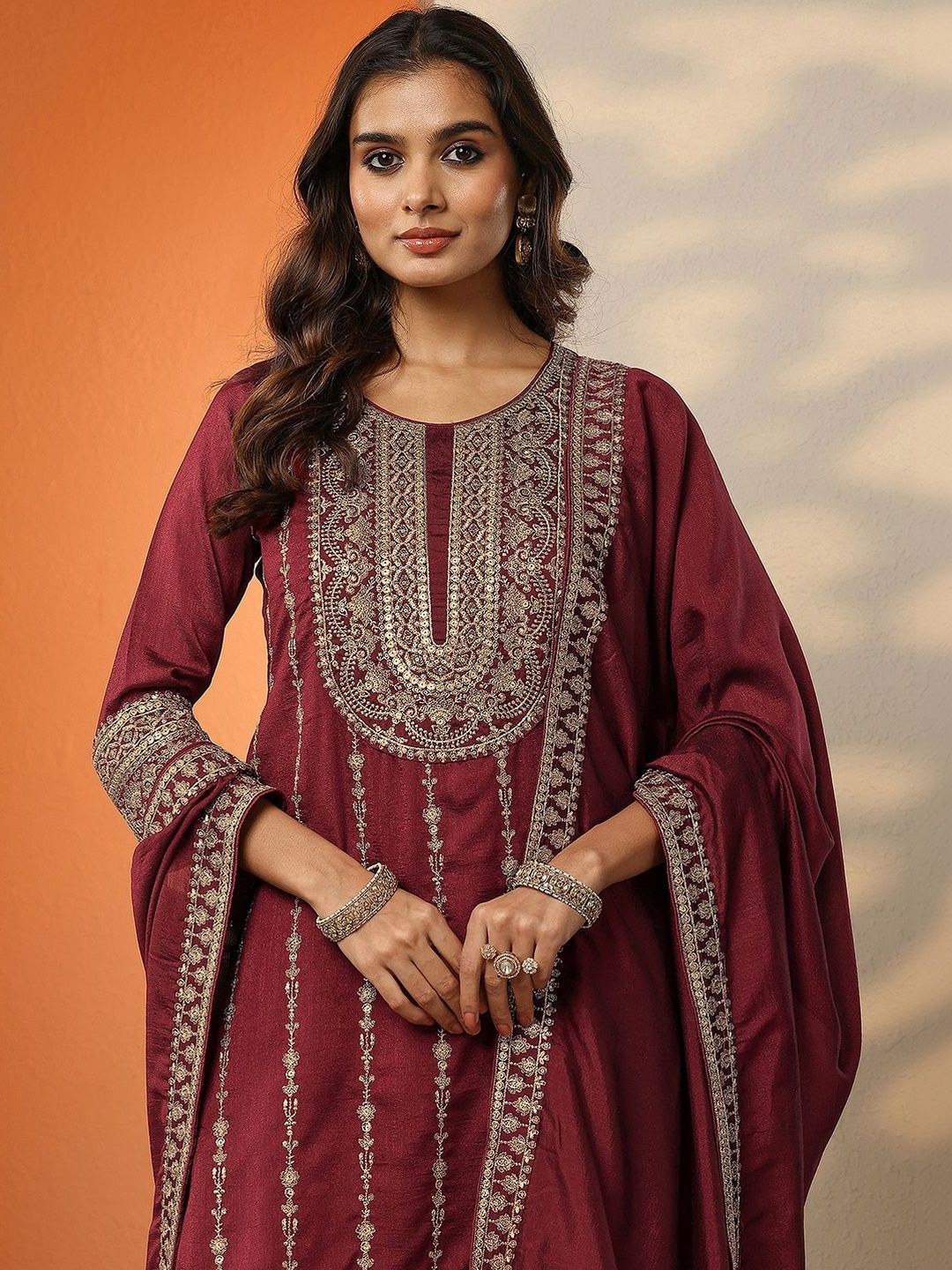 Dhiyona LL Women Ethnic Motifs Embroidered Regular Thread Work Kurta with Sharara & With Dupatta