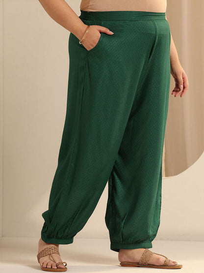 Dhiyona Women's Plus Size Embroidered Kurta with Salwar & Dupatta