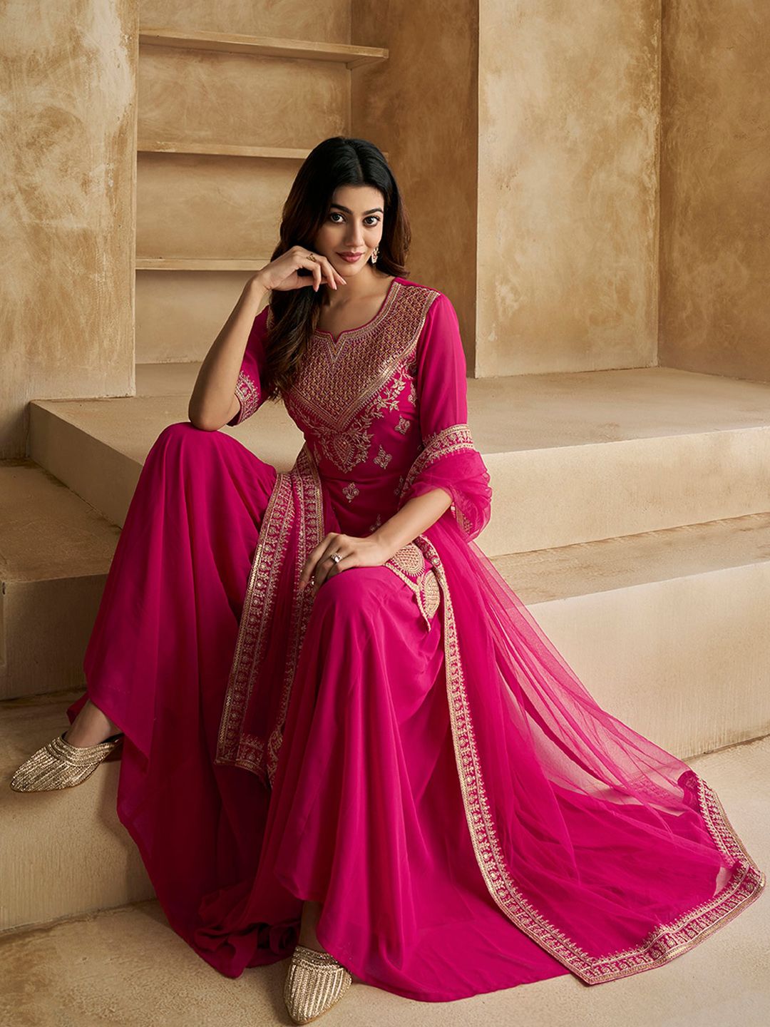 Dhiyona IN Ethnic Motifs Embroidered Sequinned Scalloped Kurti with Sharara & Dupatta