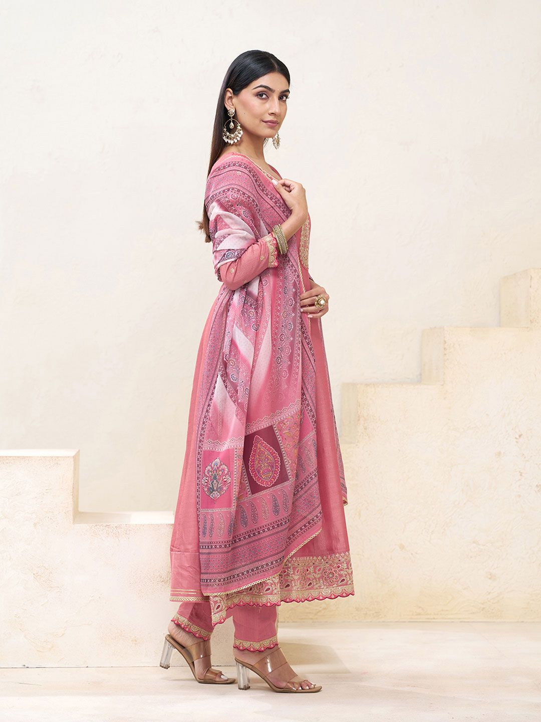 Dhiyona CH Women Ethnic Motifs Embroidered Kurta with Trousers & Dupatta