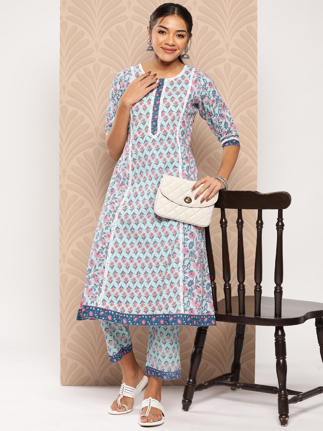 Floral Printed Panelled Pure Cotton Kurta with Trousers