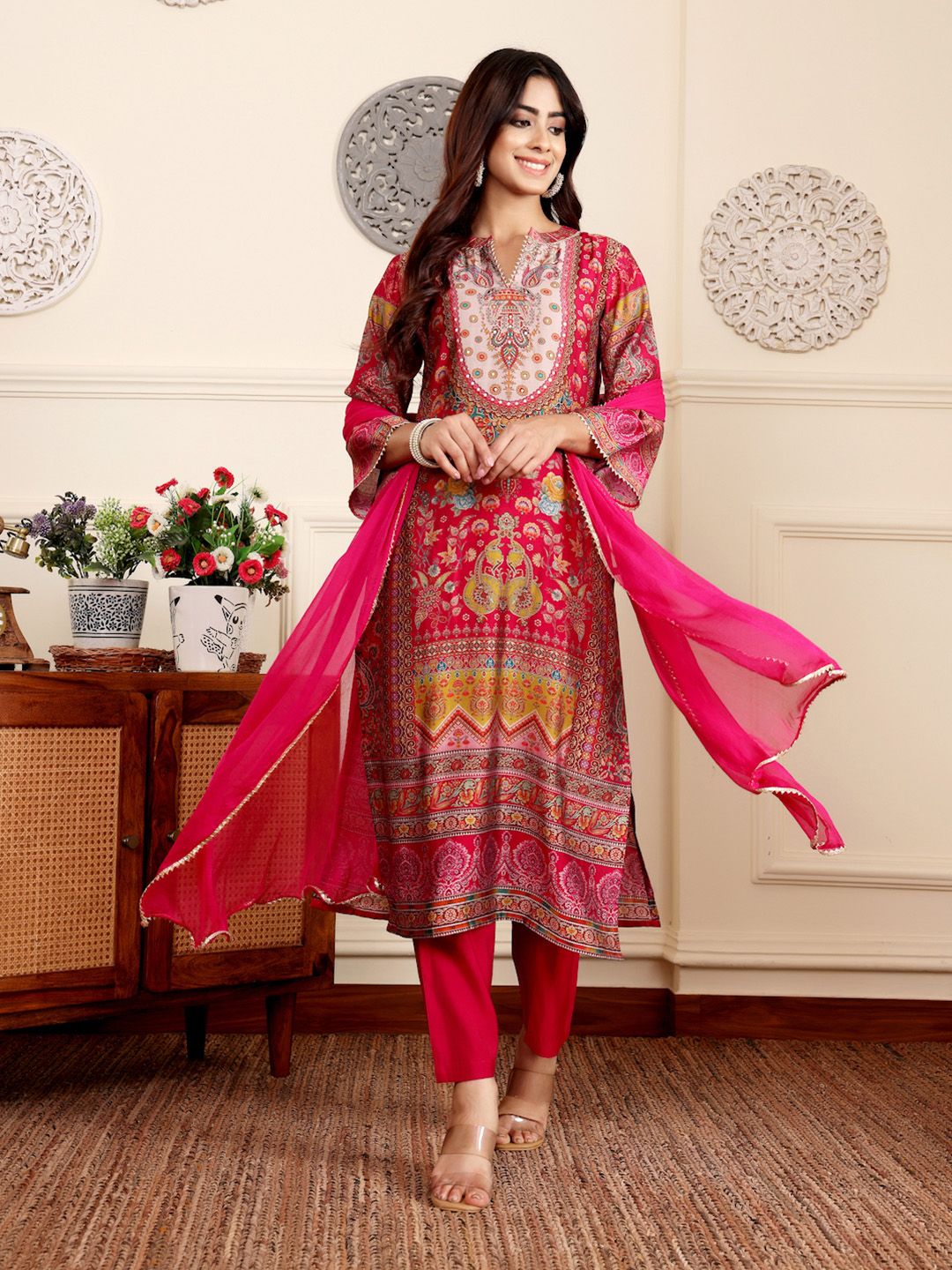Fuchsia Ethnic Motifs Printed Gotta Patti Chanderi Silk Kurta With Trousers And Dupatta