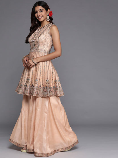 Dhiyona LL Women Peach-Coloured Floral Embroidered Sequinned Pure Silk Kurta with Palazzos & With Dupatta