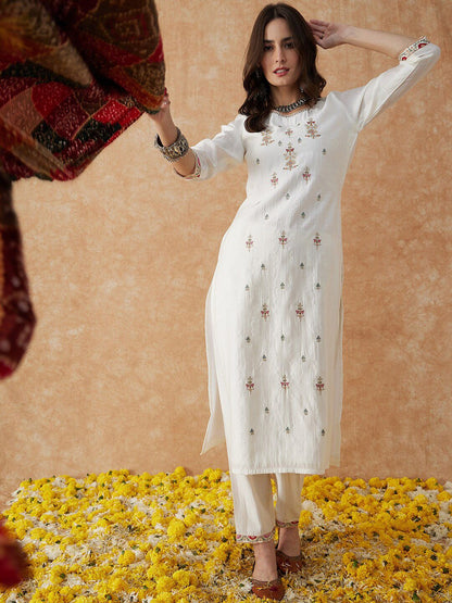 Dhiyona SN Women's White Ethnic Motifs Embroidered Thread Work Straight Kurta & Trouser With Dupatta