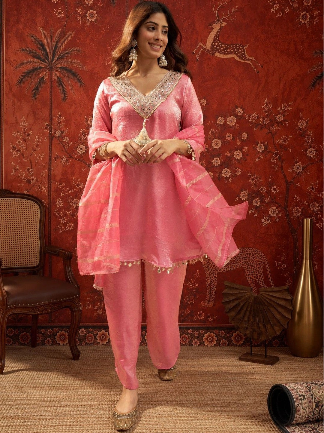 Dhiyona SN Women Regular Gotta Patti Pure Silk Kurta with Trousers & With Dupatta