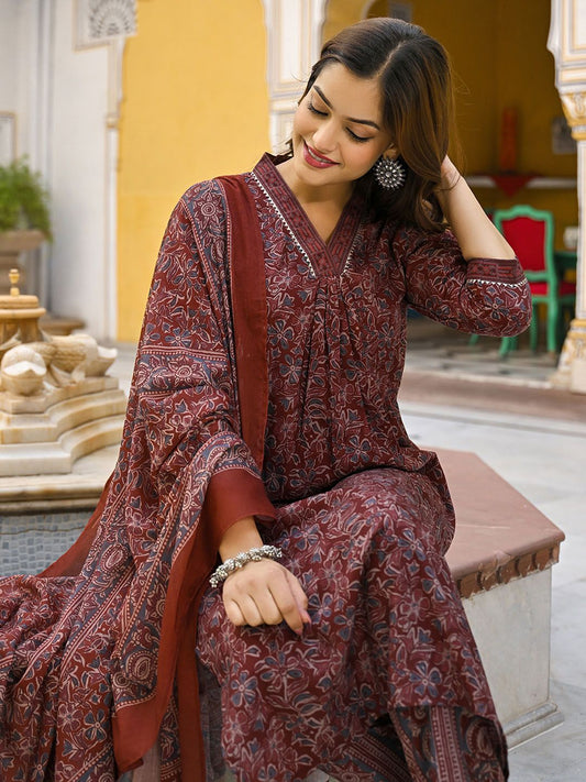 Dhiyona KL Floral Printed Pleated Kurta with Trouser & Dupatta