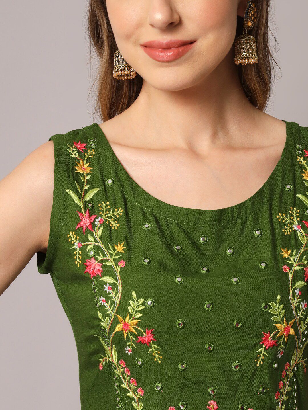 Dhiyona KL Floral Embroidered Mirror Work Kurta with Trousers & Dupatta
