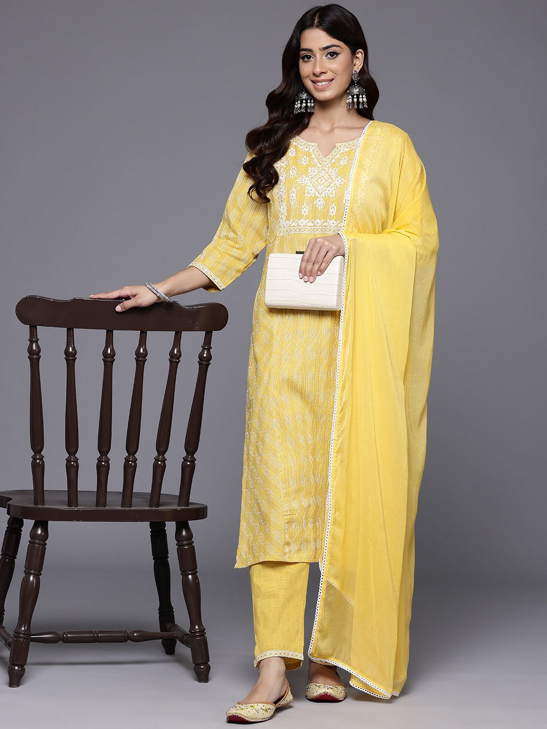 Dhiyona VA Women's Regular Thread Work Kurta with Trousers & With Dupatta