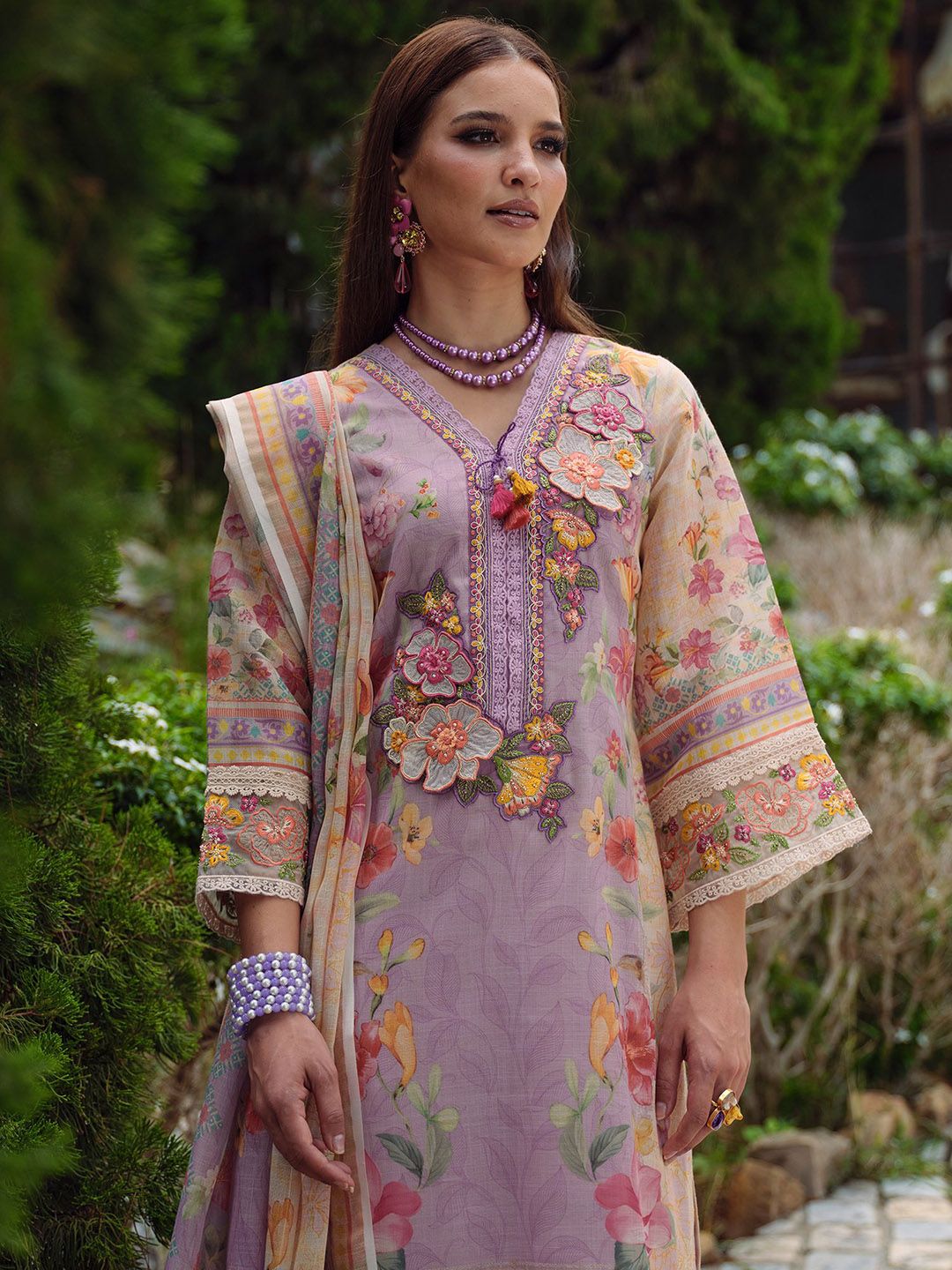 Dhiyona IE Floral Embroidered Beads and Stones Linen Kurta with Trousers & Dupatta