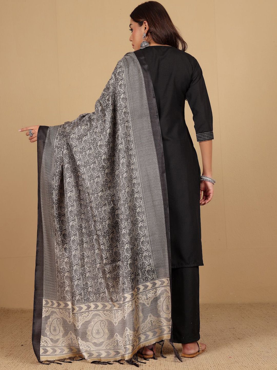Black Thread Work Notch Neck Straight Kurta With Trousers And Dupatta
