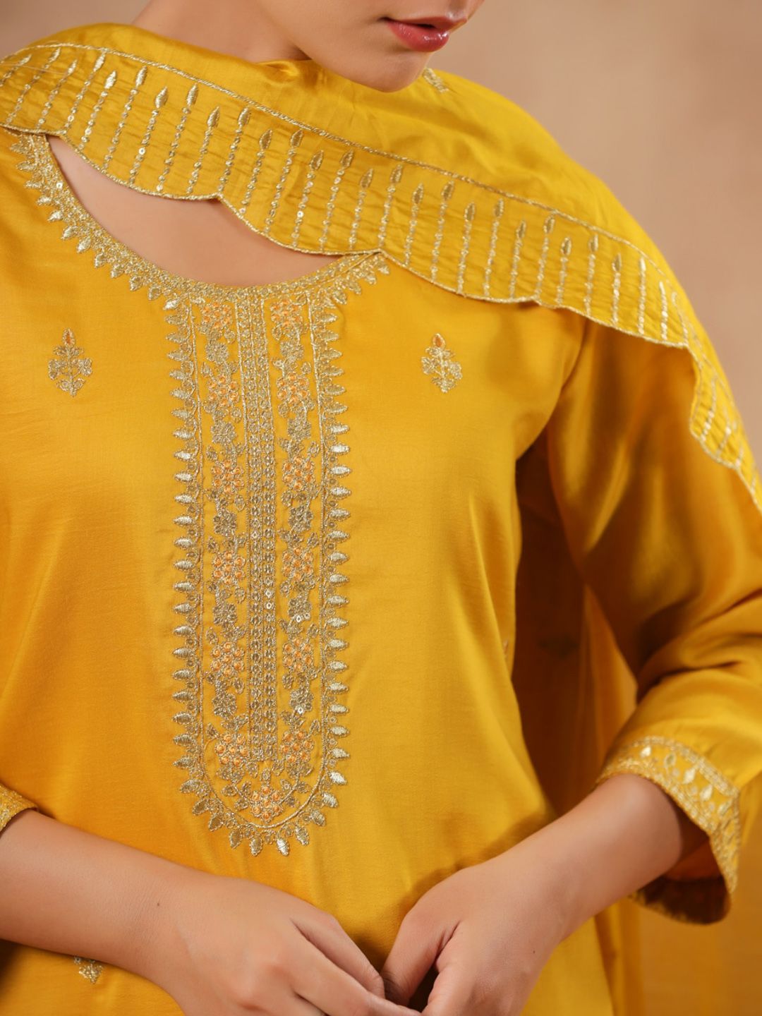 Dhiyona IS Women's Ethnic Motifs Embroidered Sequinned Straight Kurta & Trousers With Dupatta