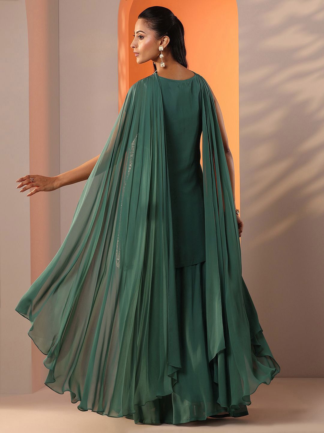 Dhiyona LL Women Ethnic Motifs Embroidered Kurti with Palazzo & Dupatta