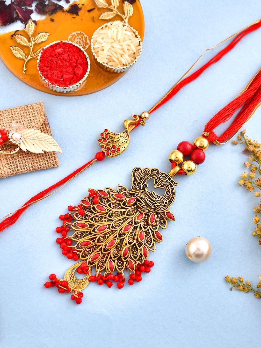 Dhiyona Rakhi