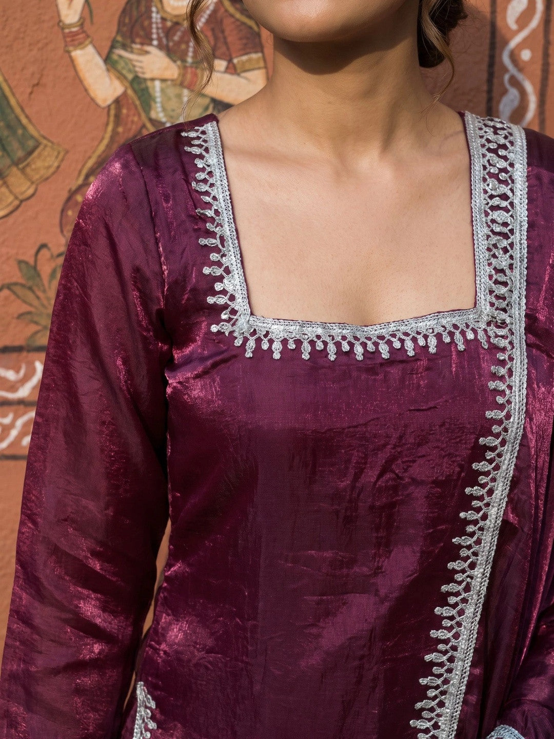 Women Regular Thread Work Kurta with Palazzos & With Dupatta