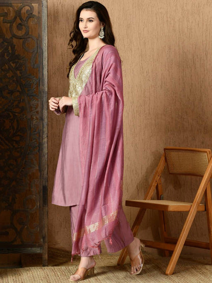 Round Neck Long Sleeves Kurta With Trousers & Dupatta