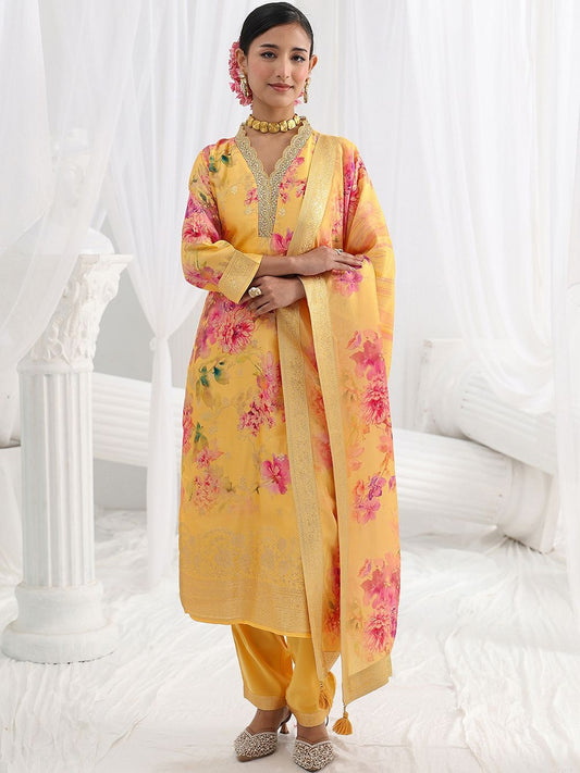 Women Floral Printed Regular Thread Work Kurta with Harem Pants & With Dupatta