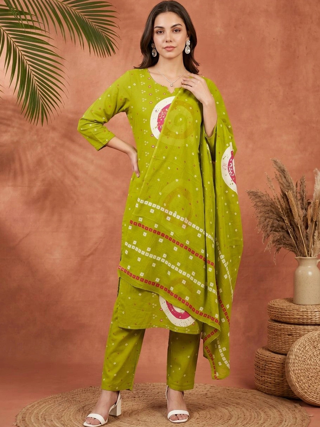 Women Ethnic Motifs Printed Regular Pure Cotton Kurta with Trousers & With Dupatta