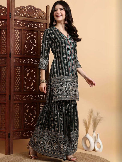 Dhiyona HOP Embroidered V Neck Kurta & Sharara With Dupatta