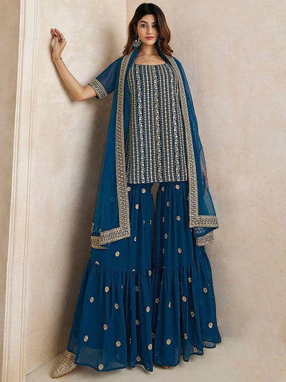 Dhiyona KL Women Floral Embroidered Regular Kurti with Palazzos & With Dupatta