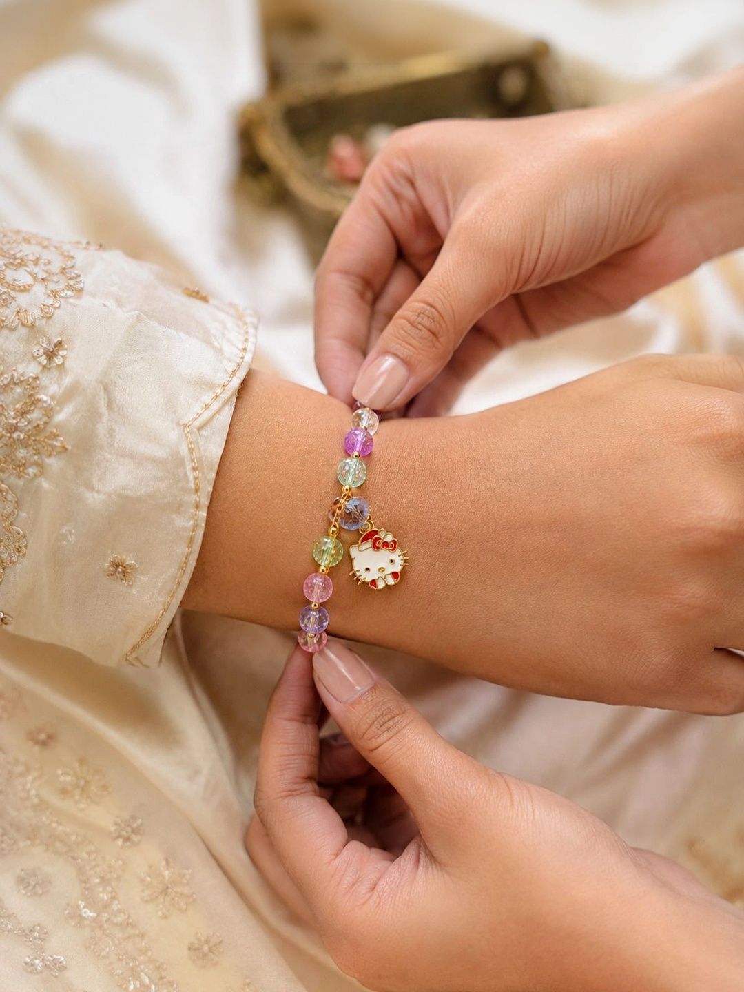 Dhiyona Wraparound Rakhi