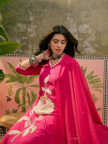Printed V-Neck Kurta Trousers & Dupatta