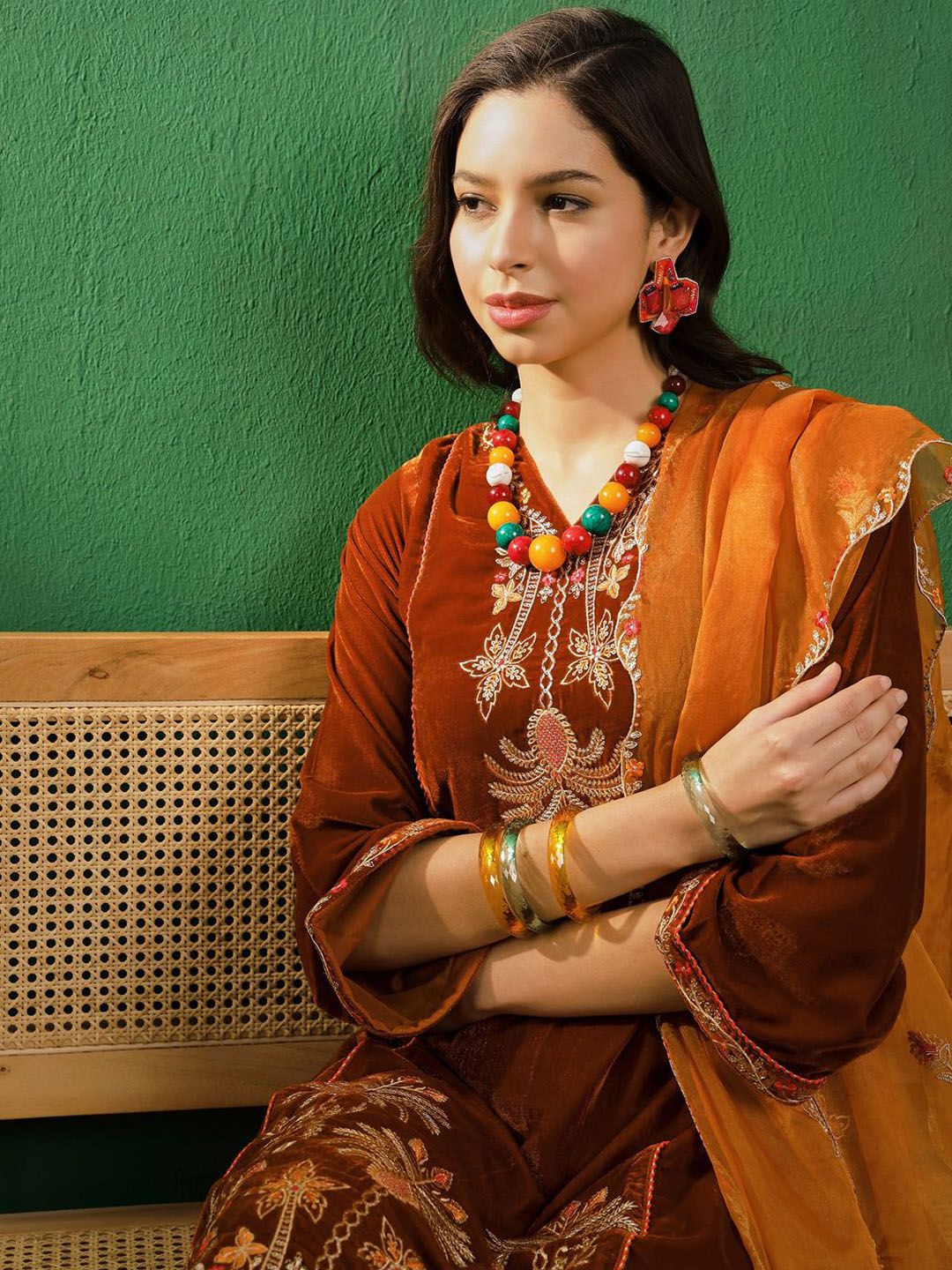 Dhiyona SN Women Embroidered Kurta & Palazzo With Dupatta
