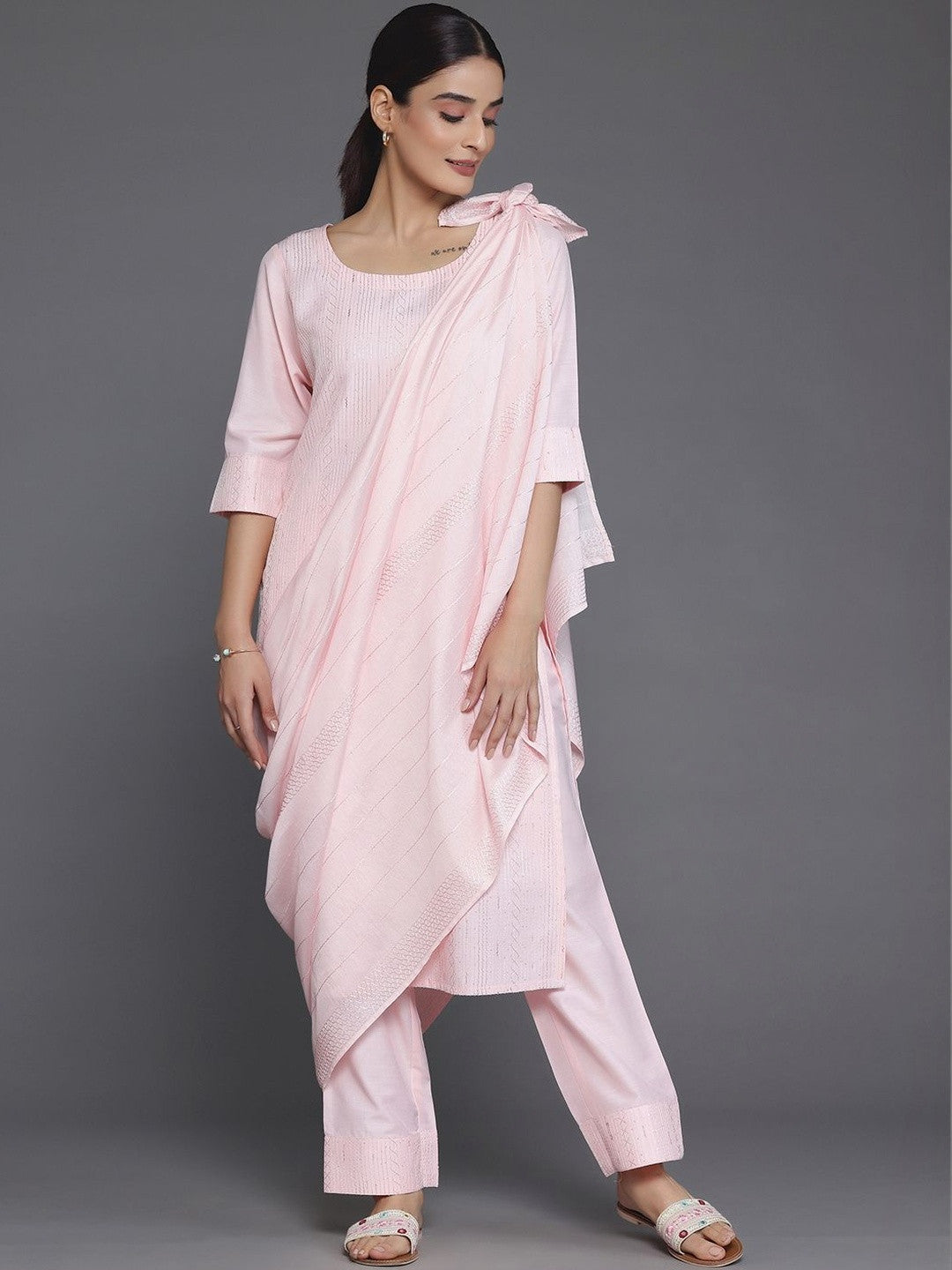 Women Regular Kurta with Trousers & With Dupatta