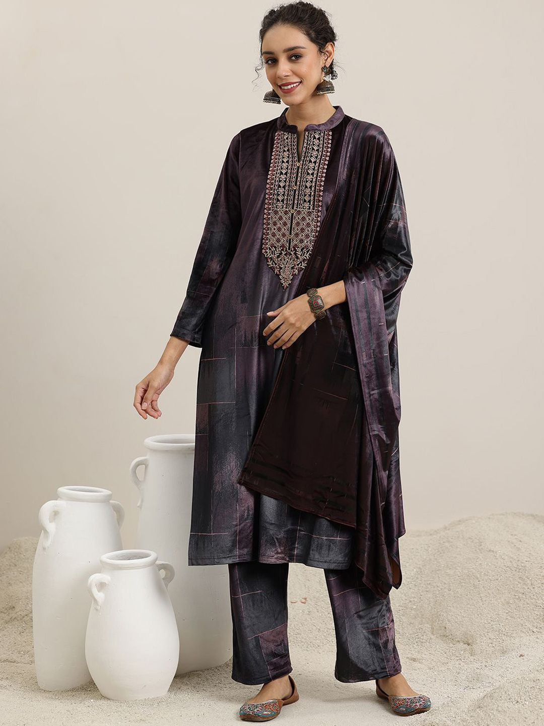 Purple Floral Embroidered Mandarin Collar Velvet Kurta with Trousers & Dupatta