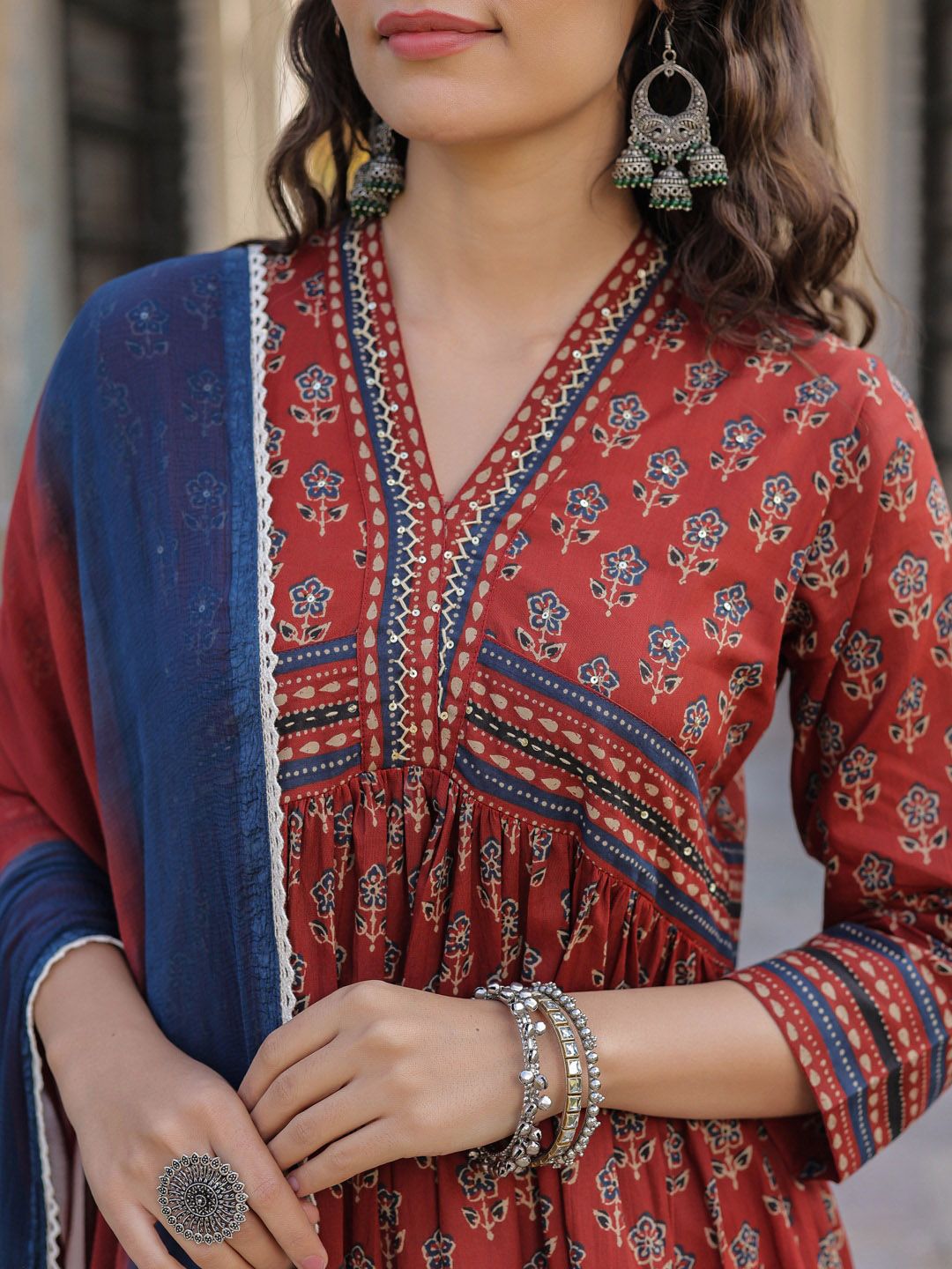 Dhiyona RR Women's Printed Empire Sequinned Pure Cotton Kurta with Trousers & Dupatta