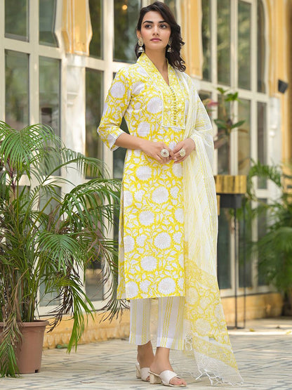 Dhiyona KL Floral Block Printed Pure Cotton V-Neck Straight Kurta with Trousers & Dupatta