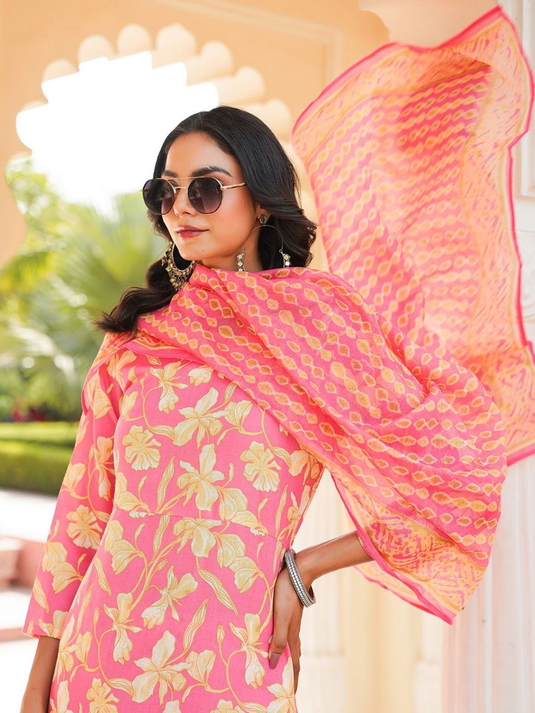 Dhiyona KL Women Floral Printed Kurta with Palazzo & Dupatta