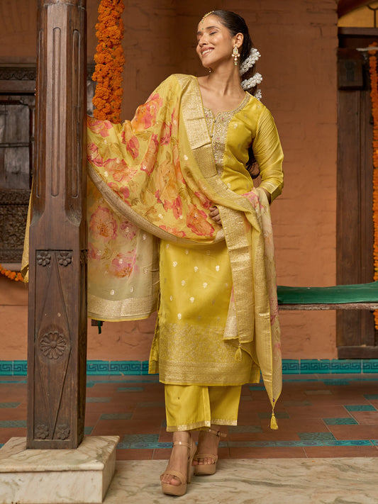Floral Round Neck Three-Quarter Sleeves Chanderi Silk Kurta Set