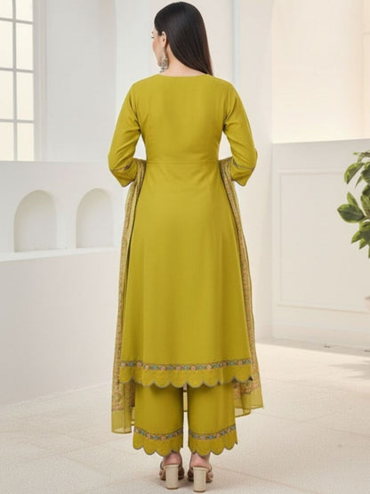Dhiyona KL Women Ethnic Motifs Embroidered Panelled Thread Work Pure Silk Kurta with Sharara & With Dupatta