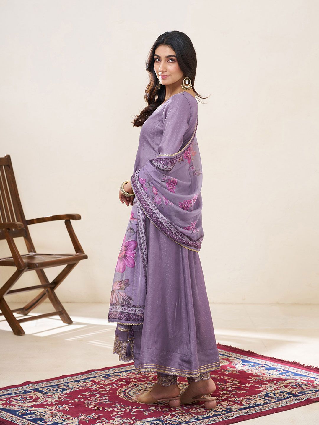 Dhiyona CH Women Floral Printed Kurta with Trousers & Dupatta