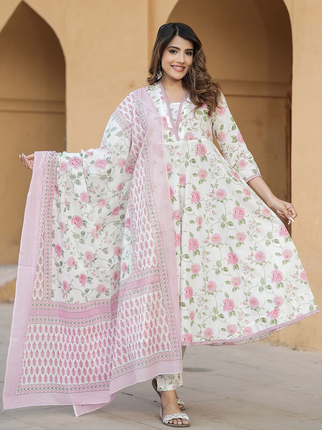 Dhiyona KL Women Floral Printed Regular Thread Work Pure Cotton Kurta with Trousers & Dupatta